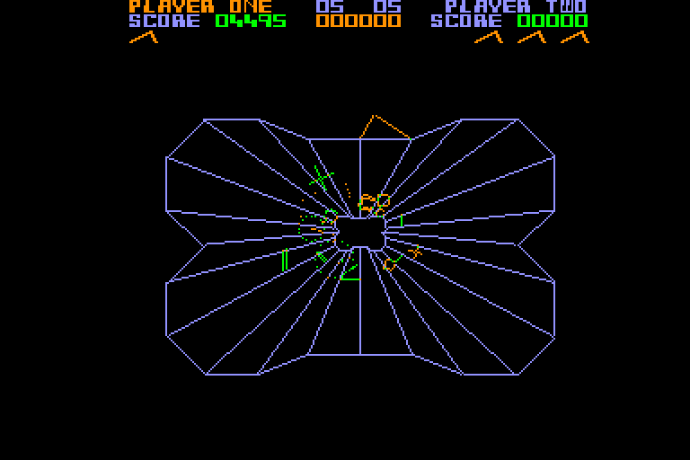 screenshot of the Amstrad CPC game Tempest by GameBase CPC