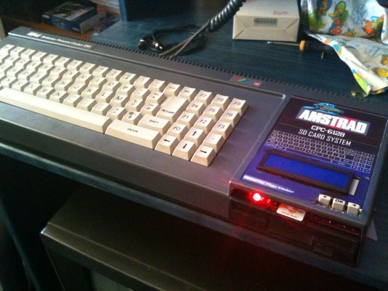 émulateur de disquette SDCard HxC intégré dans un Amstrad CPC
